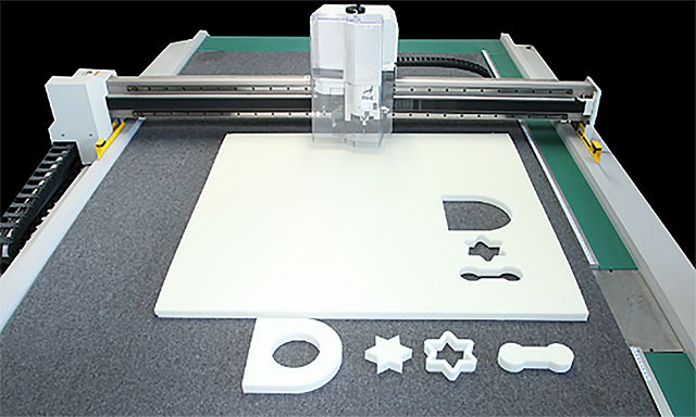 カッティングプロッター